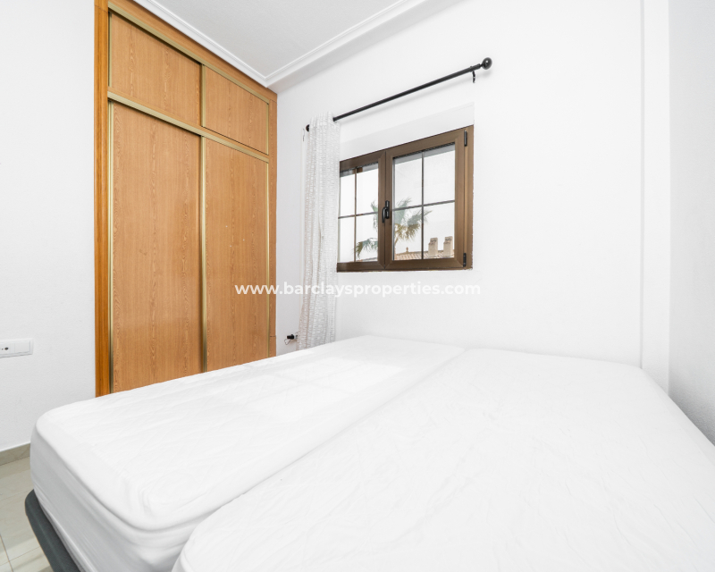 Reventa - Chalet Independiente - Urb. La Marina