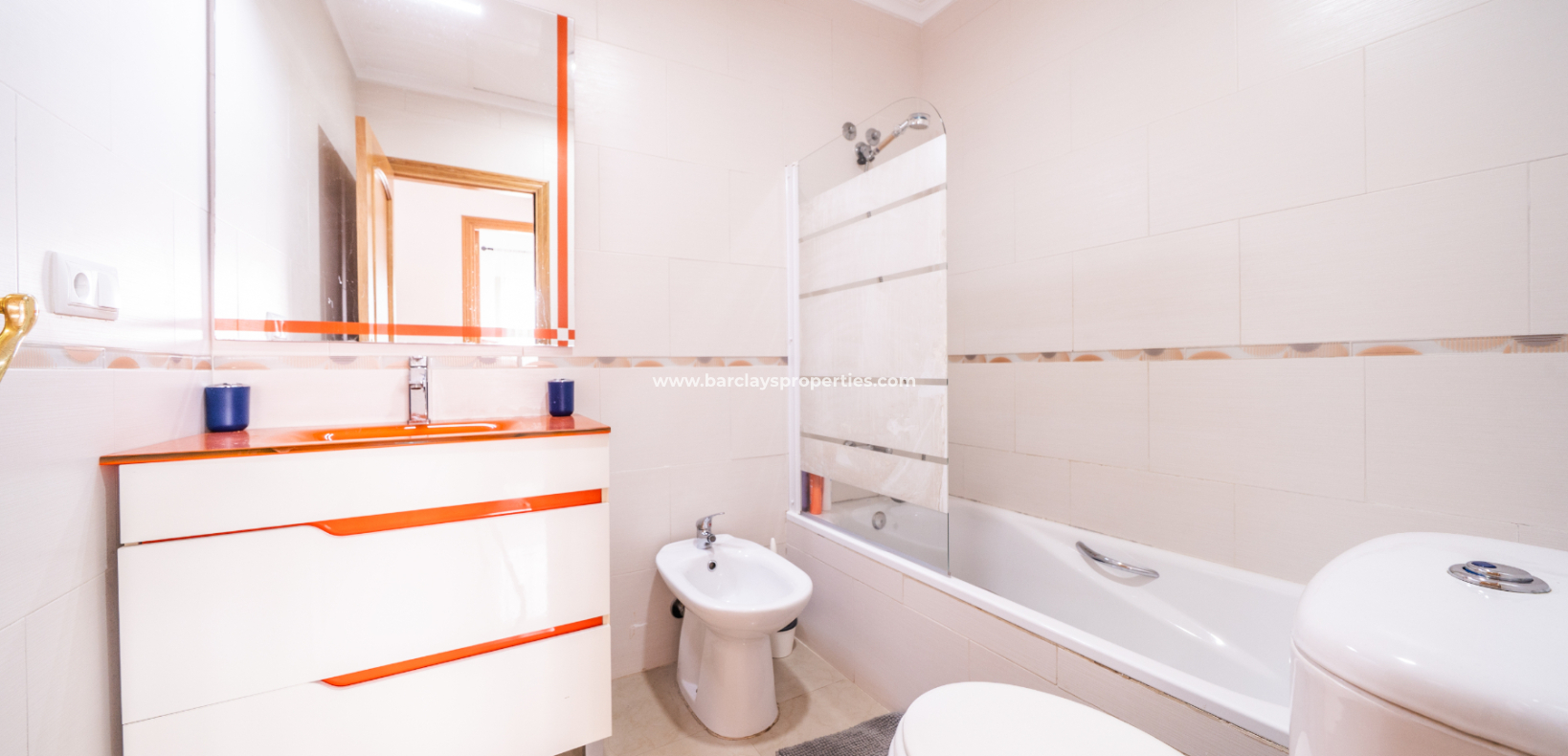 Reventa - Chalet Independiente - Urb. La Marina