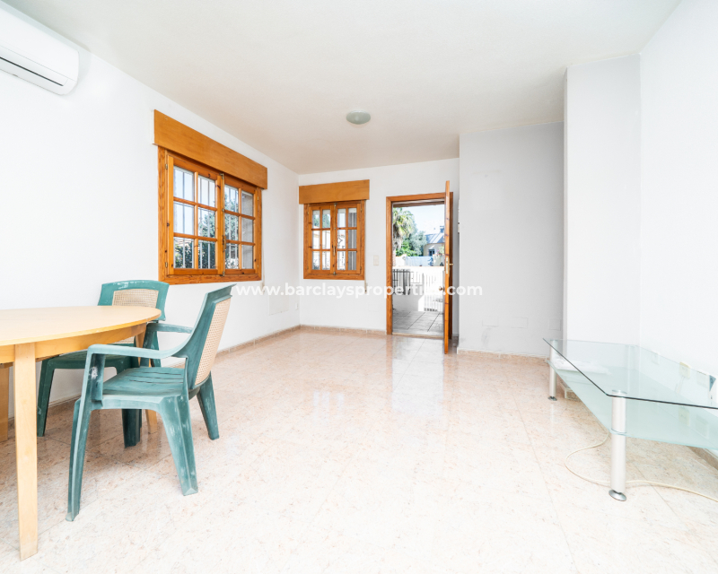 Reventa - Chalet Independiente - Urb. La Marina