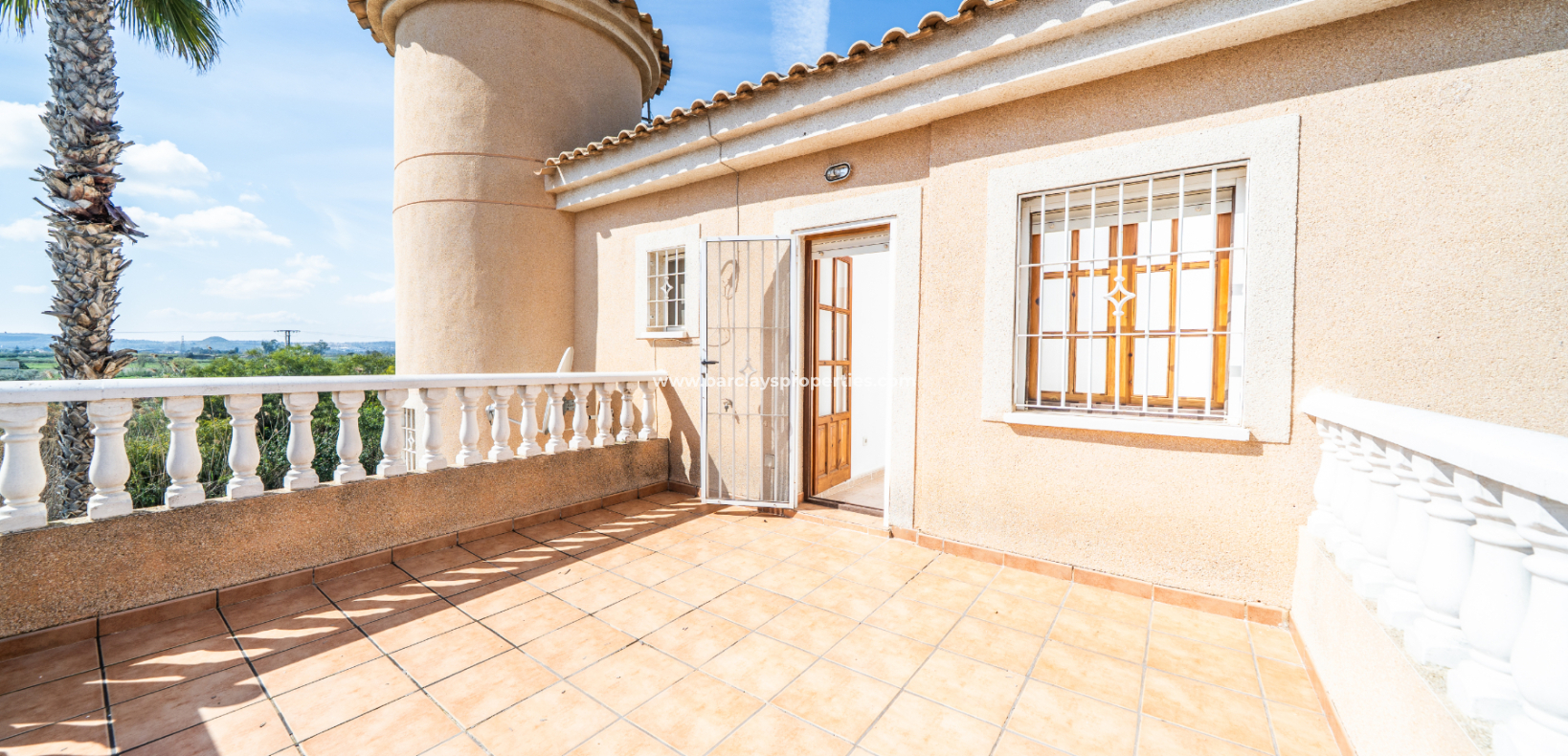 Reventa - Chalet Independiente - Urb. La Marina