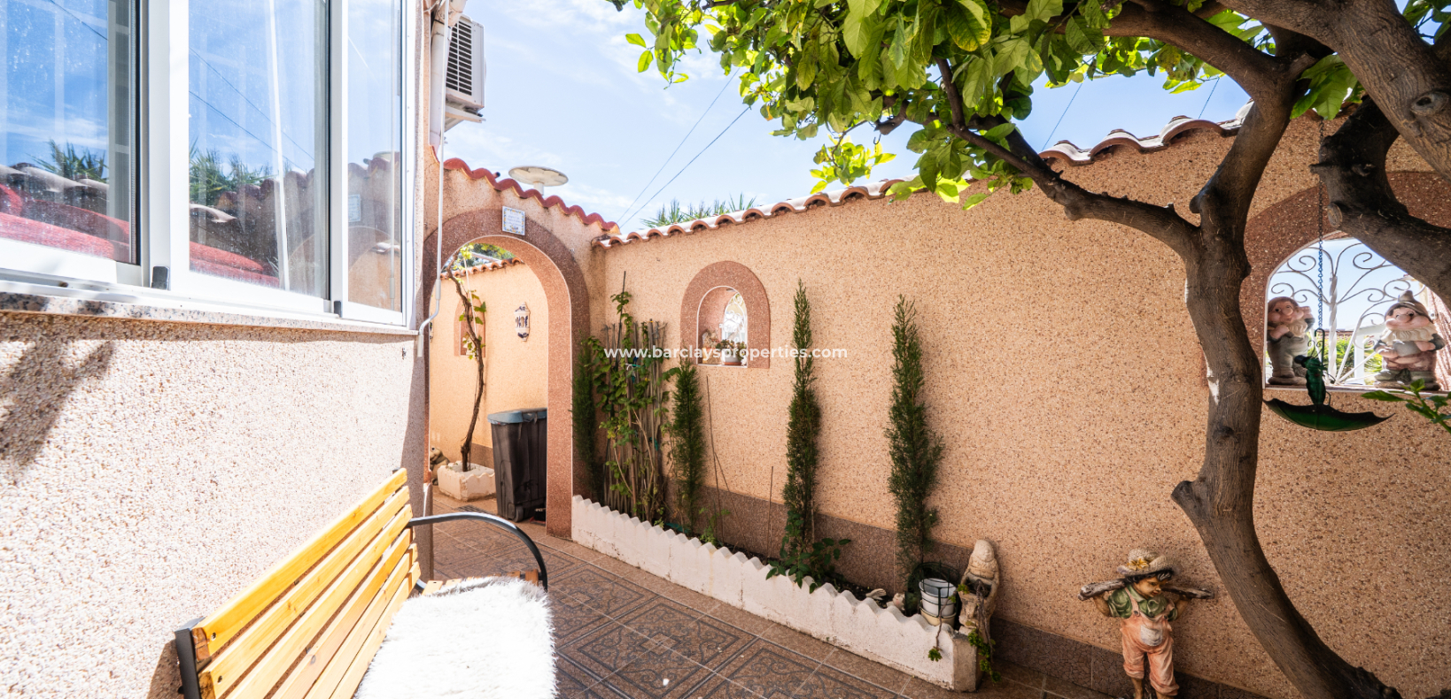 Reventa - Chalet Independiente - Urb. La Marina