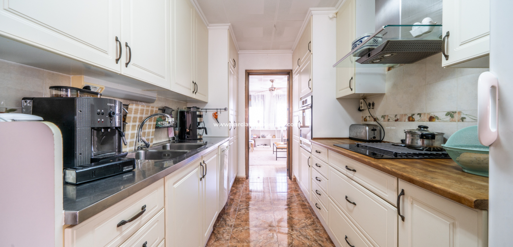 Reventa - Chalet Independiente - Urb. La Marina