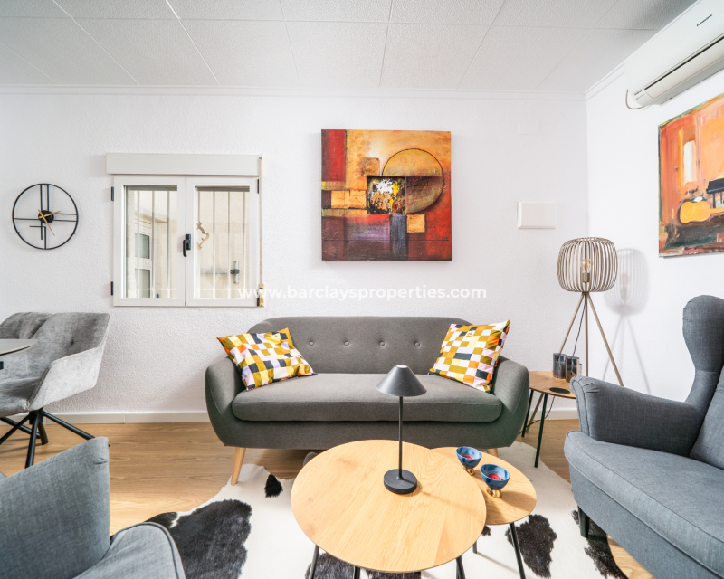 Reventa - Chalet Independiente - Urb. La Marina