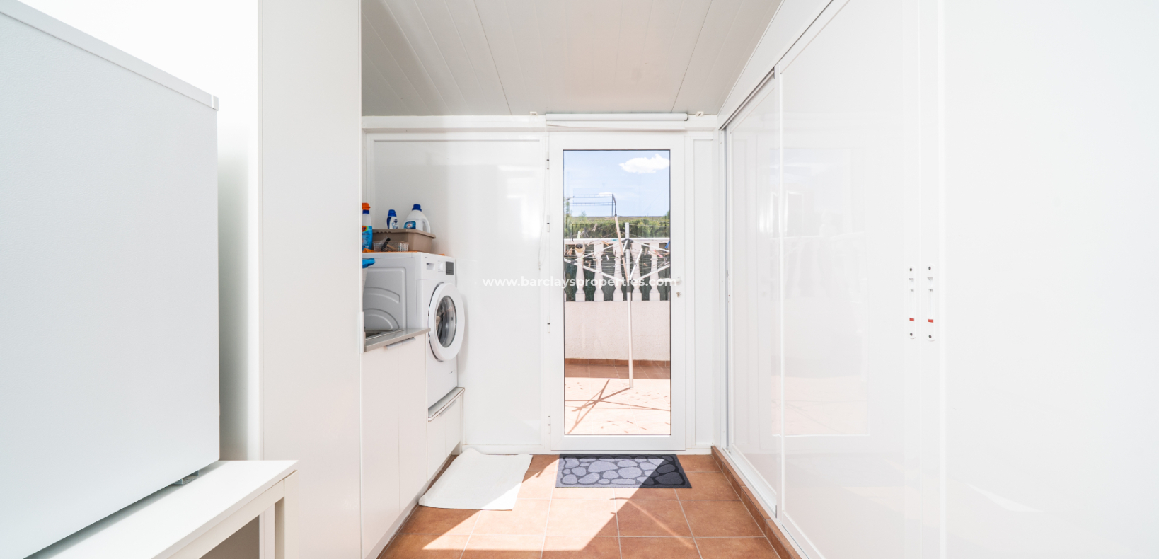 Reventa - Chalet Independiente - Urb. La Marina