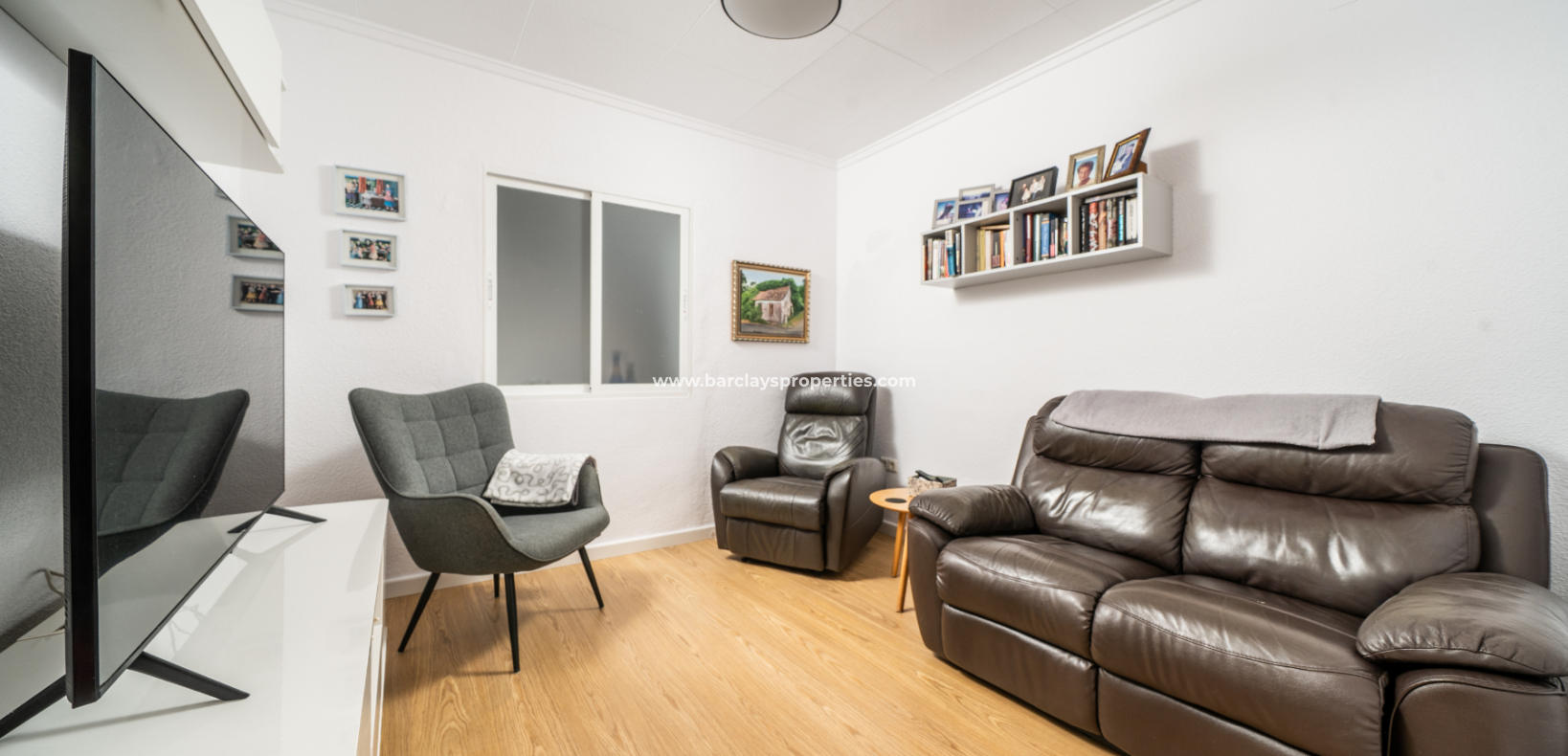 Reventa - Chalet Independiente - Urb. La Marina