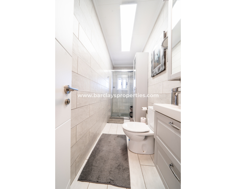 Reventa - Chalet Independiente - Urb. La Marina