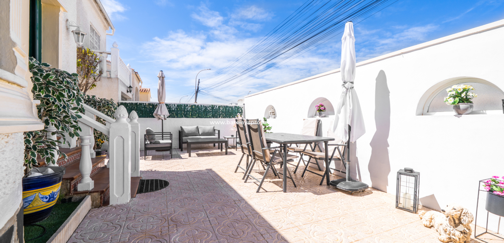 Reventa - Chalet Independiente - Urb. La Marina