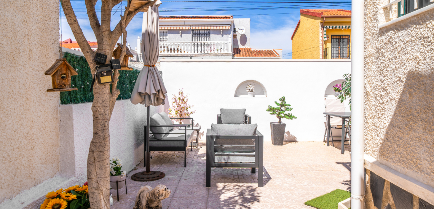 Reventa - Chalet Independiente - Urb. La Marina