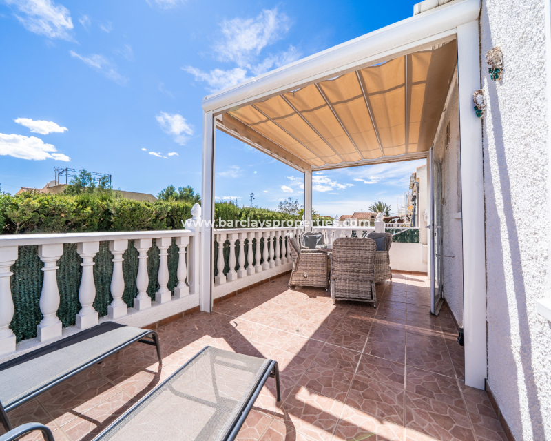 Reventa - Chalet Independiente - Urb. La Marina