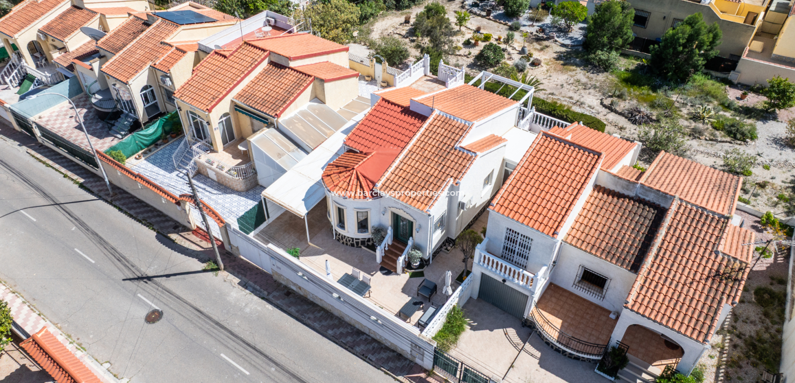 Reventa - Chalet Independiente - Urb. La Marina