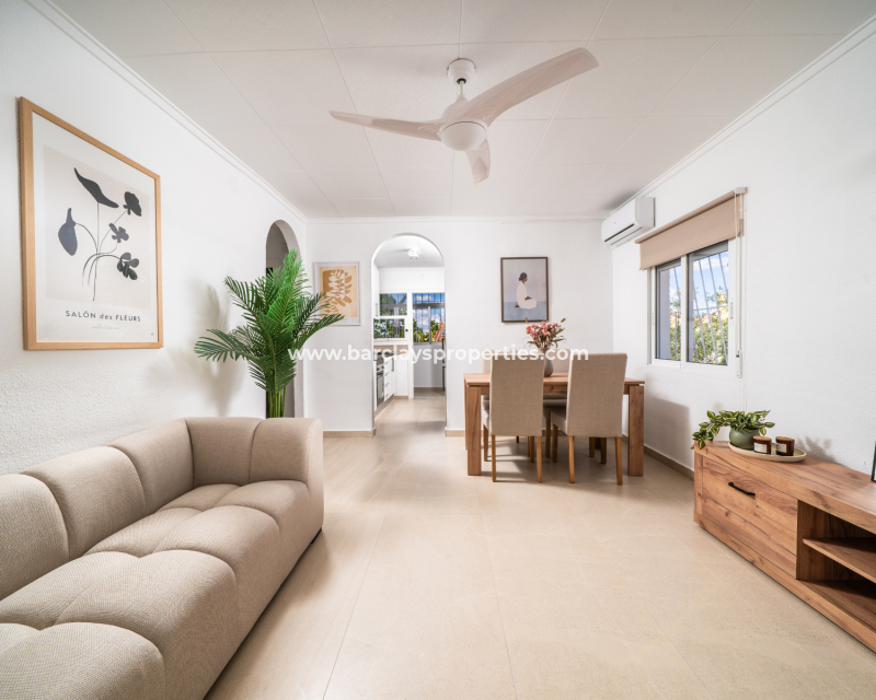 Reventa - Chalet Independiente - Urb. La Marina