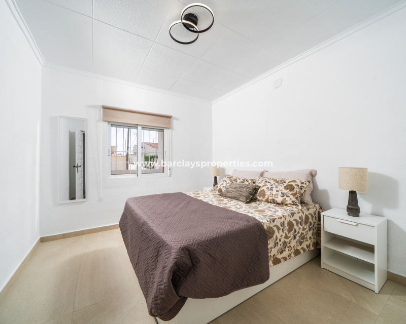 Reventa - Chalet Independiente - Urb. La Marina