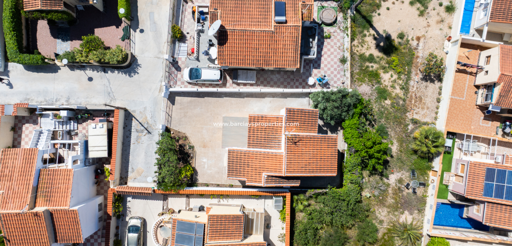 Reventa - Chalet Independiente - Urb. La Marina
