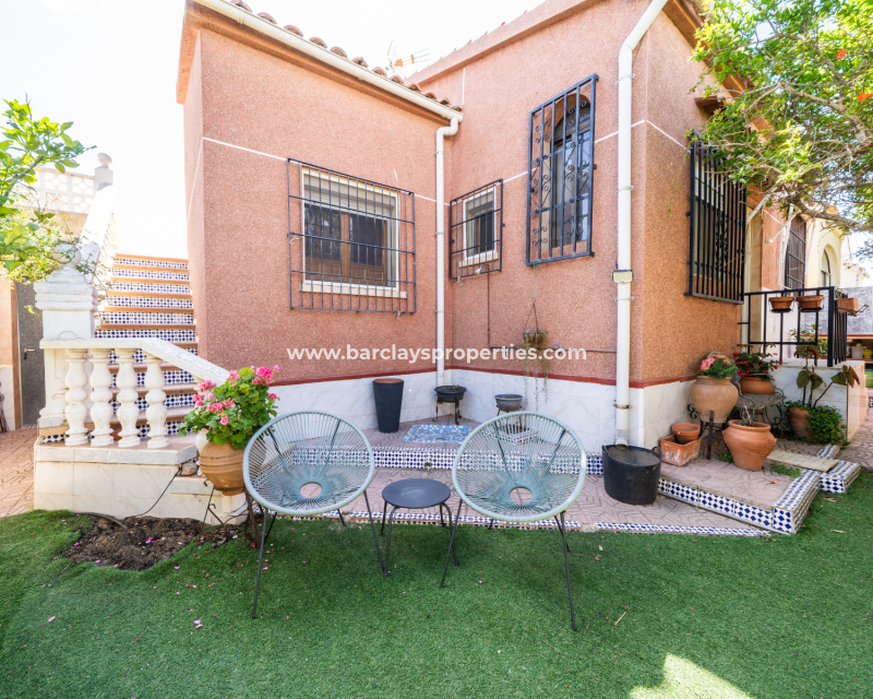 Reventa - Chalet Independiente - Urb. La Marina