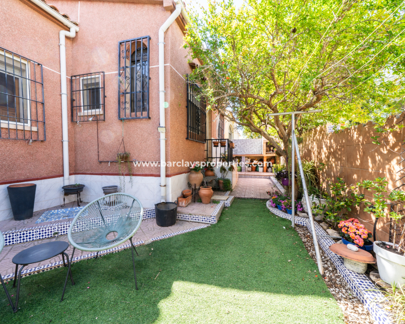 Reventa - Chalet Independiente - Urb. La Marina