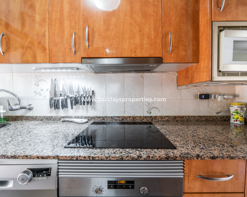 Reventa - Chalet Independiente - Urb. La Marina