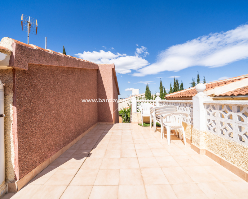 Reventa - Chalet Independiente - Urb. La Marina