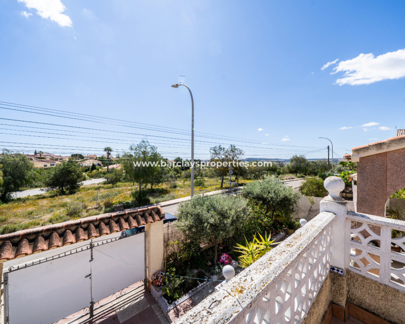 Reventa - Chalet Independiente - Urb. La Marina