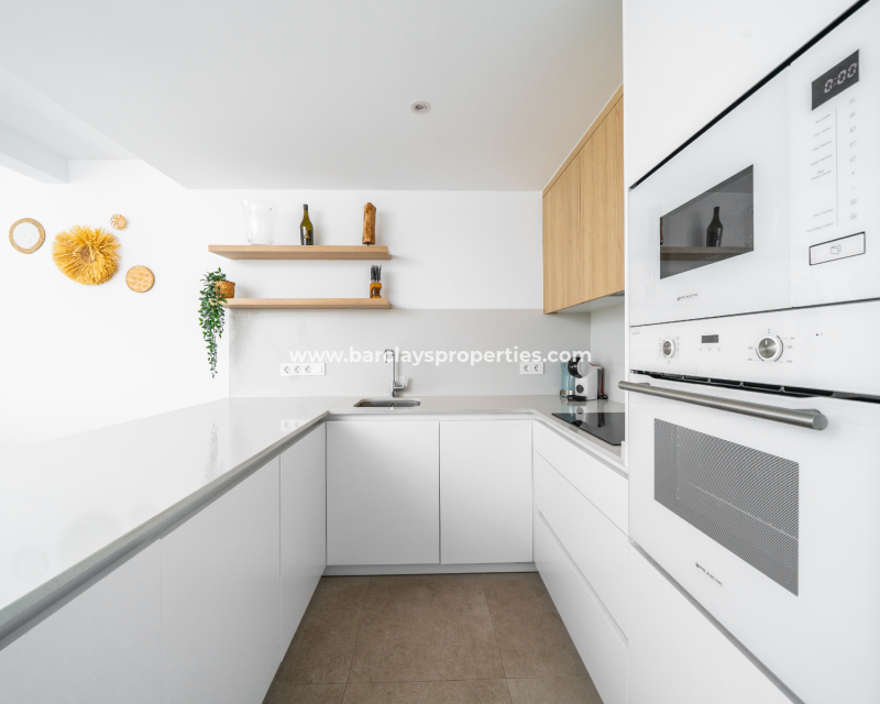 Reventa - Chalet Independiente - Urb. La Marina