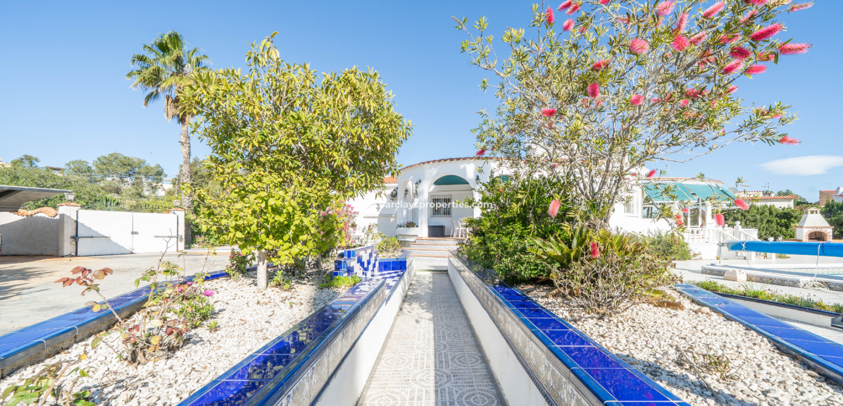 Reventa - Chalet Independiente - Urb. La Marina