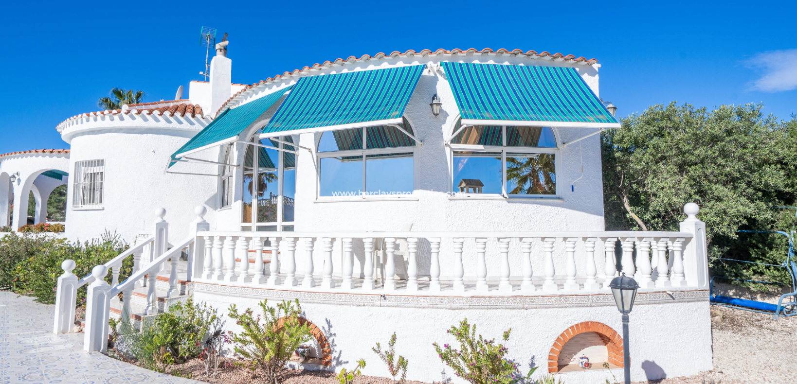 Reventa - Chalet Independiente - Urb. La Marina