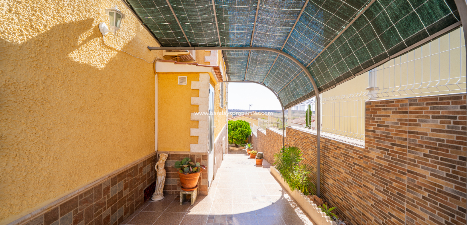 Reventa - Chalet Independiente - Urb. La Marina