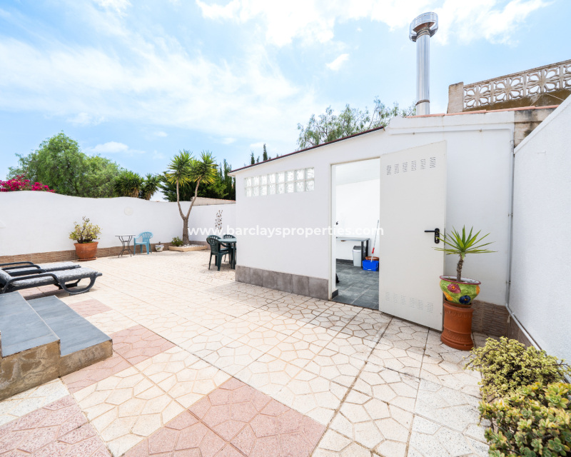 Reventa - Chalet Independiente - Urb. La Marina