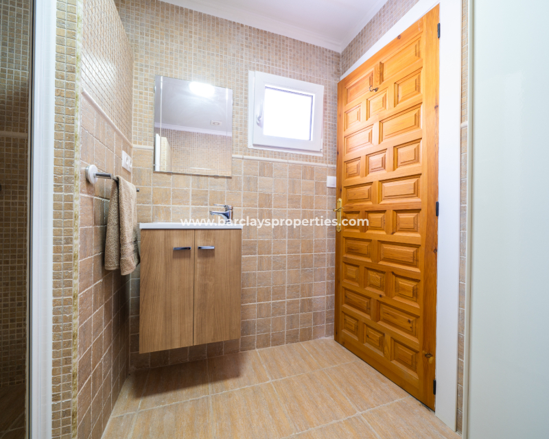 Reventa - Chalet Independiente - Urb. La Marina
