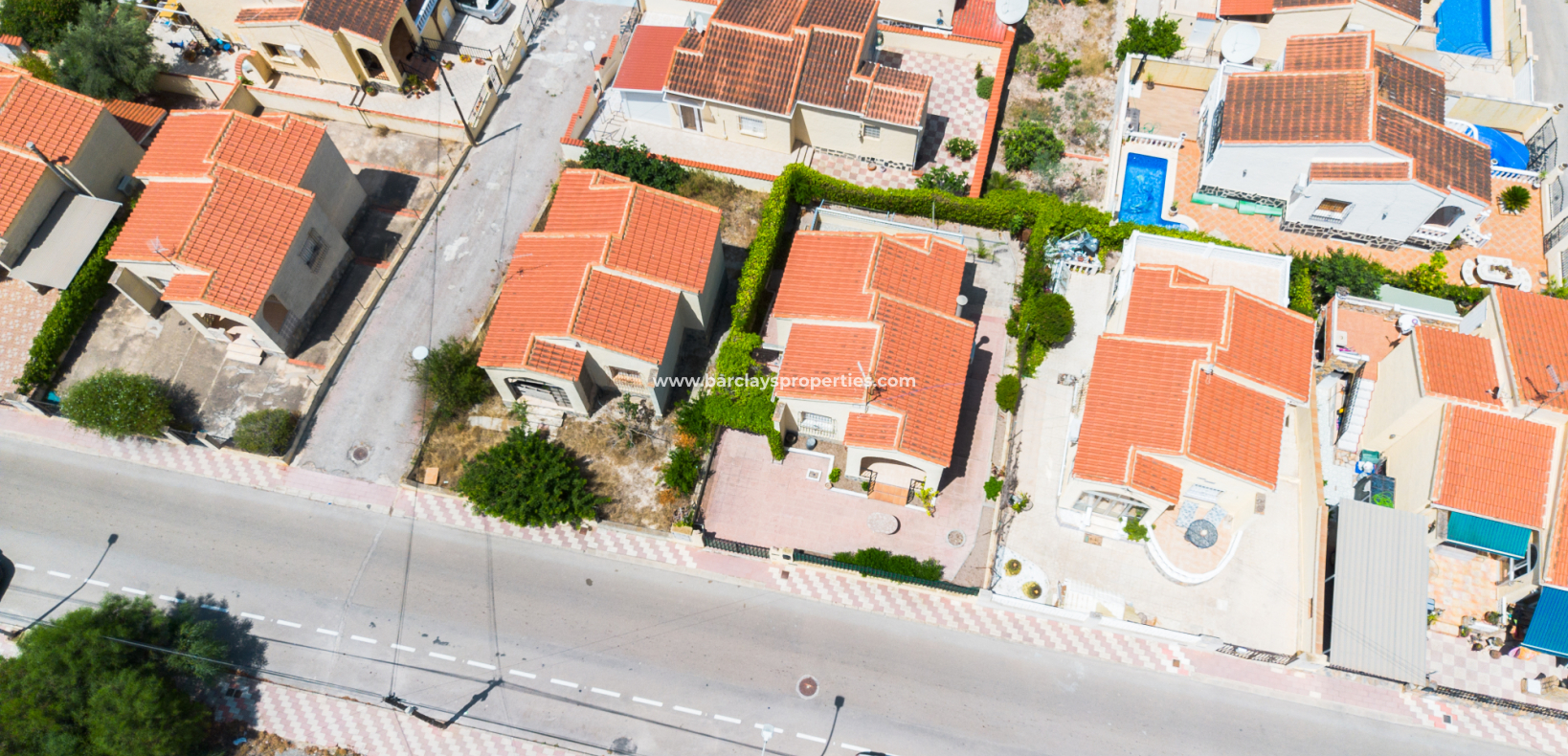 Reventa - Chalet Independiente - Urb. La Marina