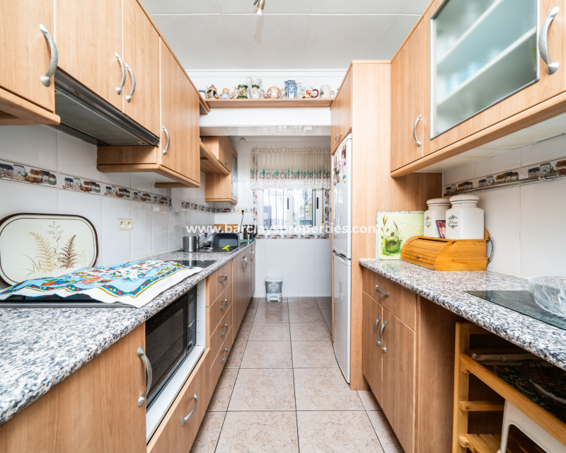 Reventa - Chalet Independiente - Urb. La Marina