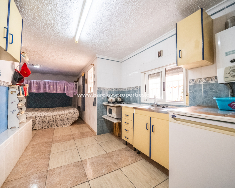 Reventa - Chalet Independiente - Urb. La Marina