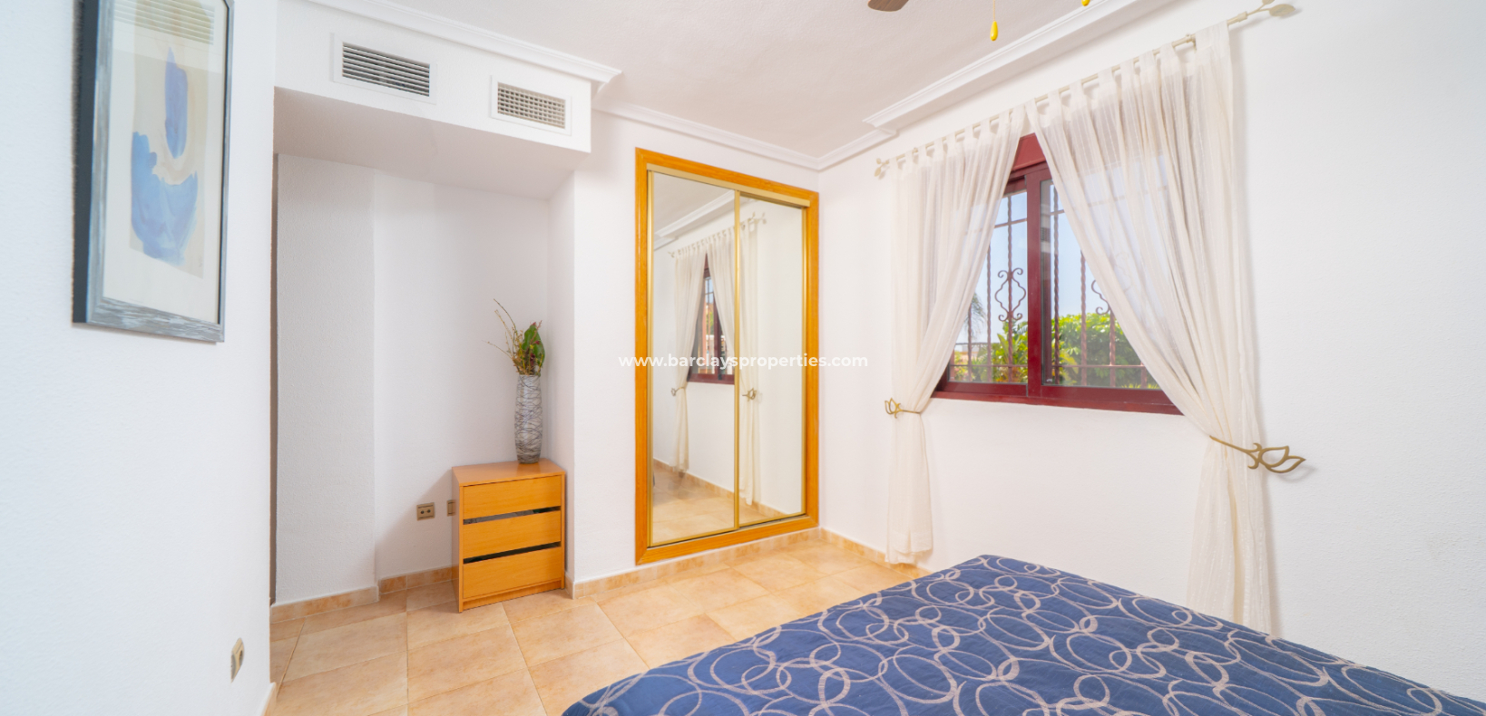 Reventa - Chalet Independiente - Urb. La Marina