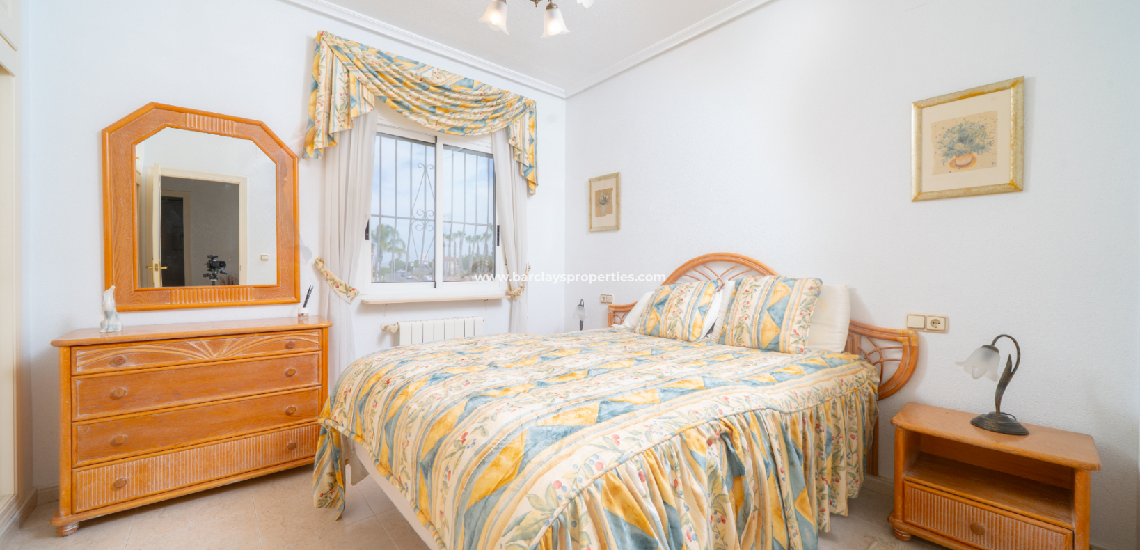 Reventa - Chalet Independiente - Urb. La Marina