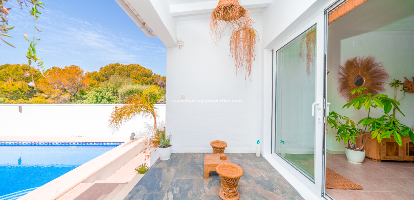 Reventa - Chalet Independiente - Urb. La Marina