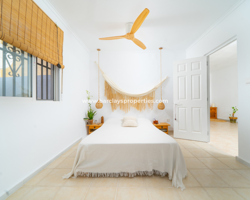 Reventa - Chalet Independiente - Urb. La Marina