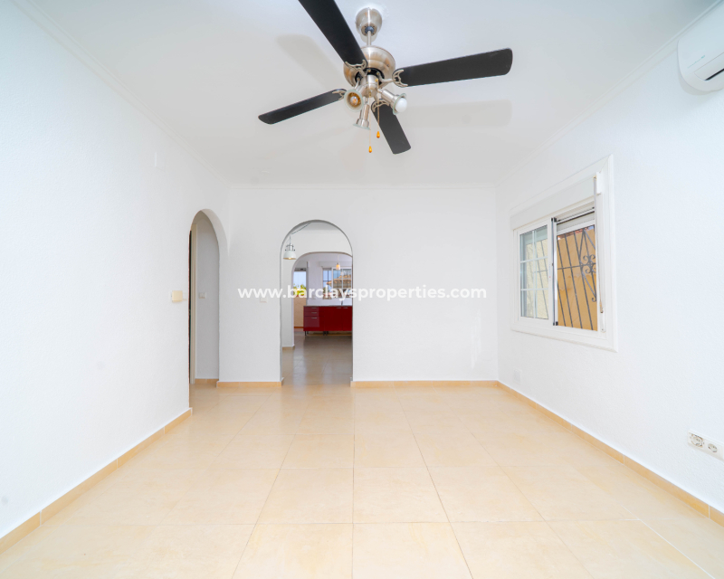 Reventa - Chalet Independiente - Urb. La Marina