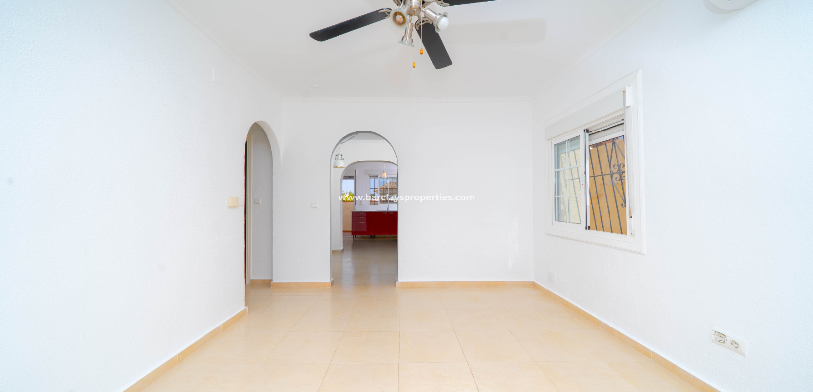 Reventa - Chalet Independiente - Urb. La Marina