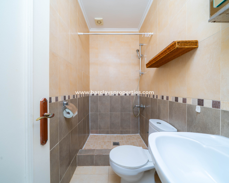 Reventa - Chalet Independiente - Urb. La Marina