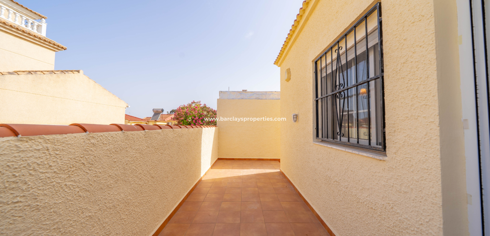 Reventa - Chalet Independiente - Urb. La Marina