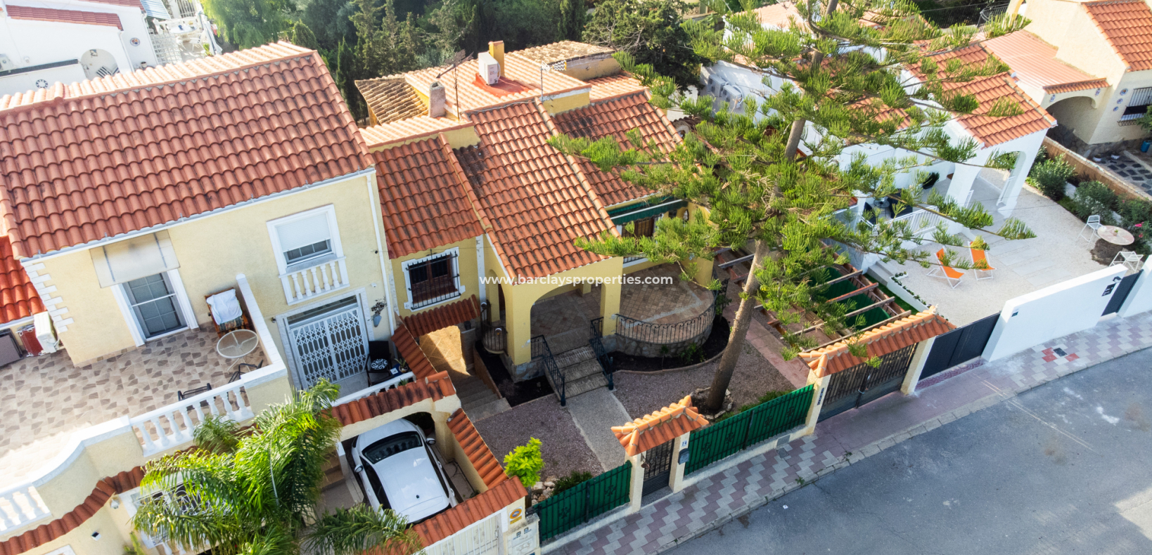 Reventa - Chalet Independiente - Urb. La Marina