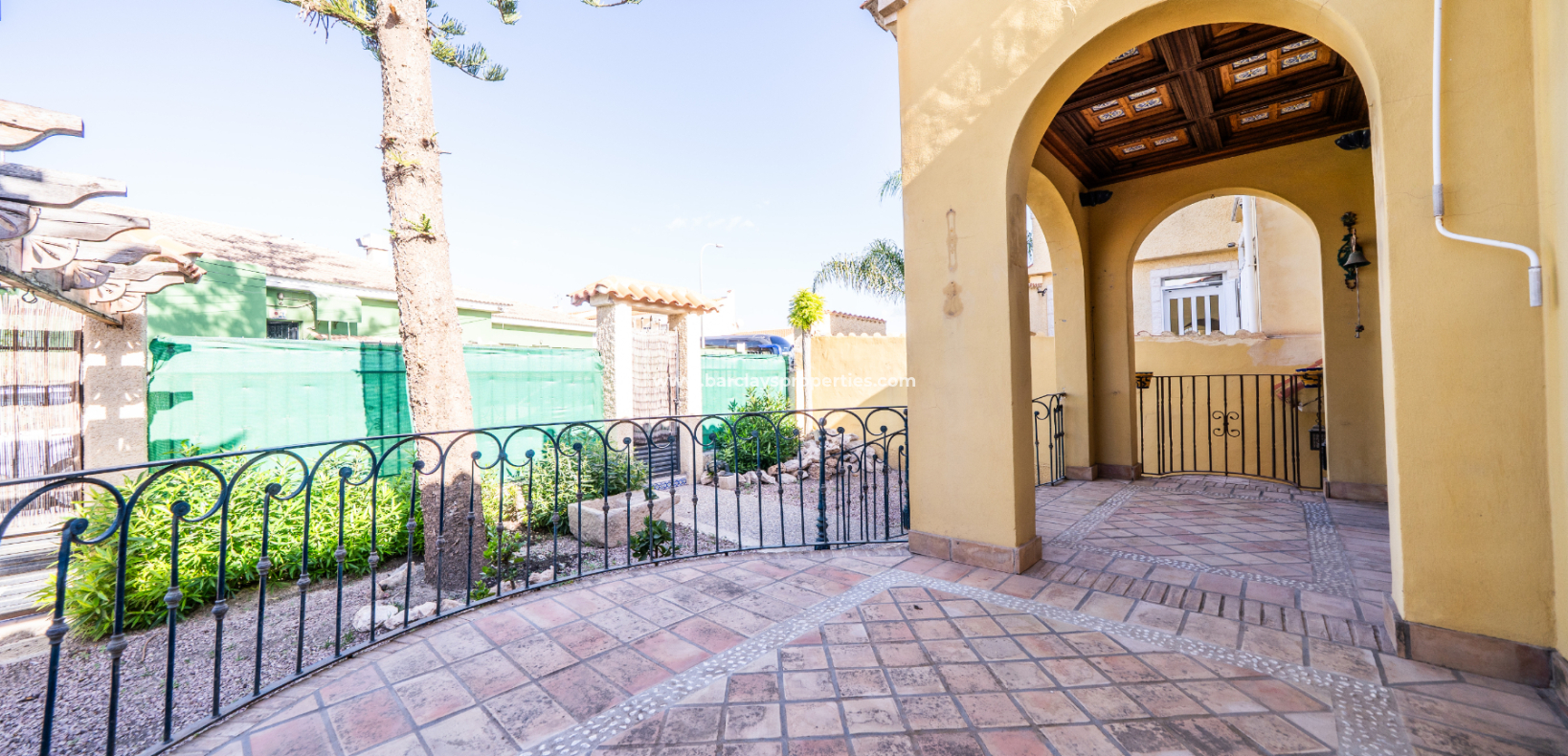 Reventa - Chalet Independiente - Urb. La Marina