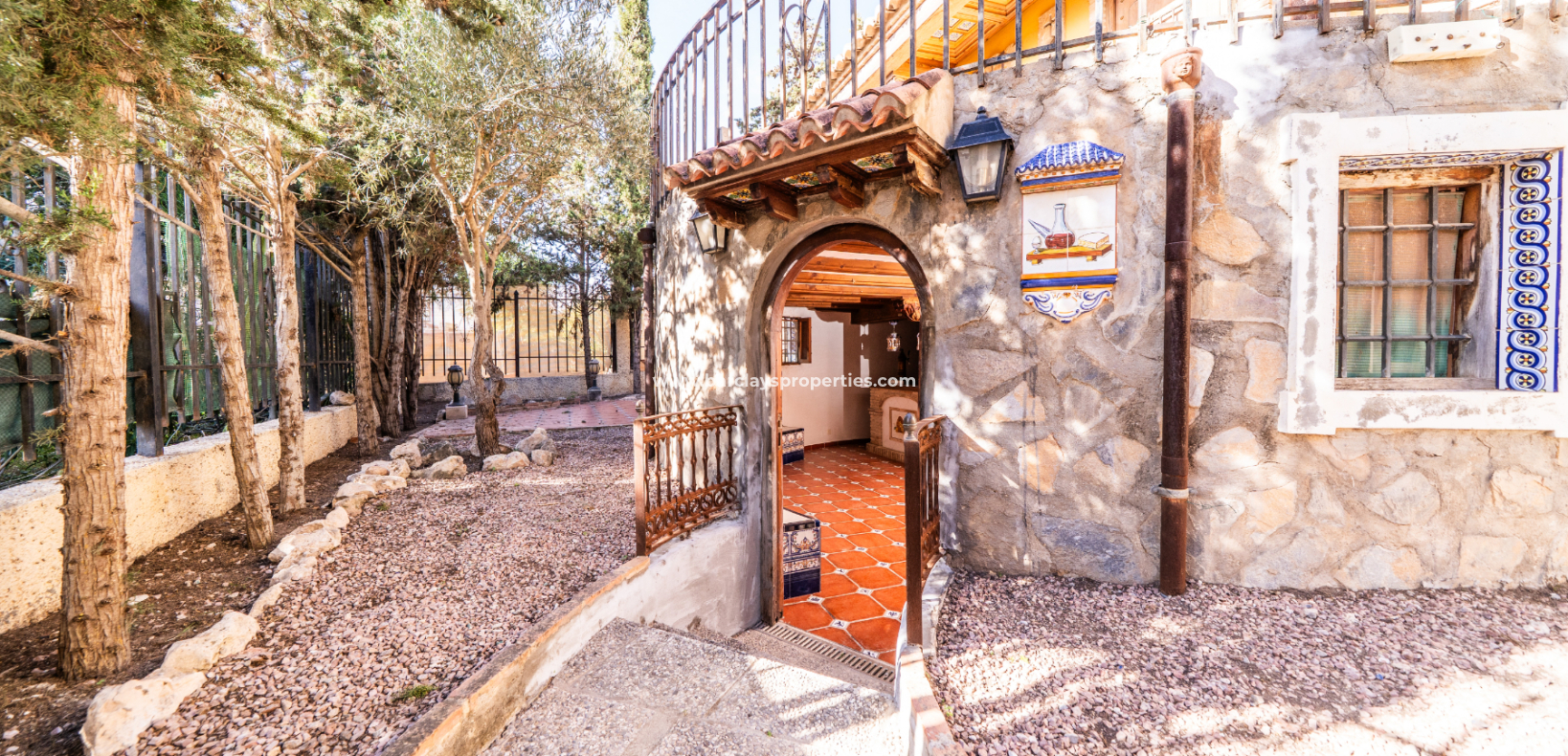 Reventa - Chalet Independiente - Urb. La Marina