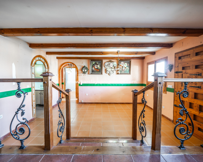 Reventa - Chalet Independiente - Urb. La Marina