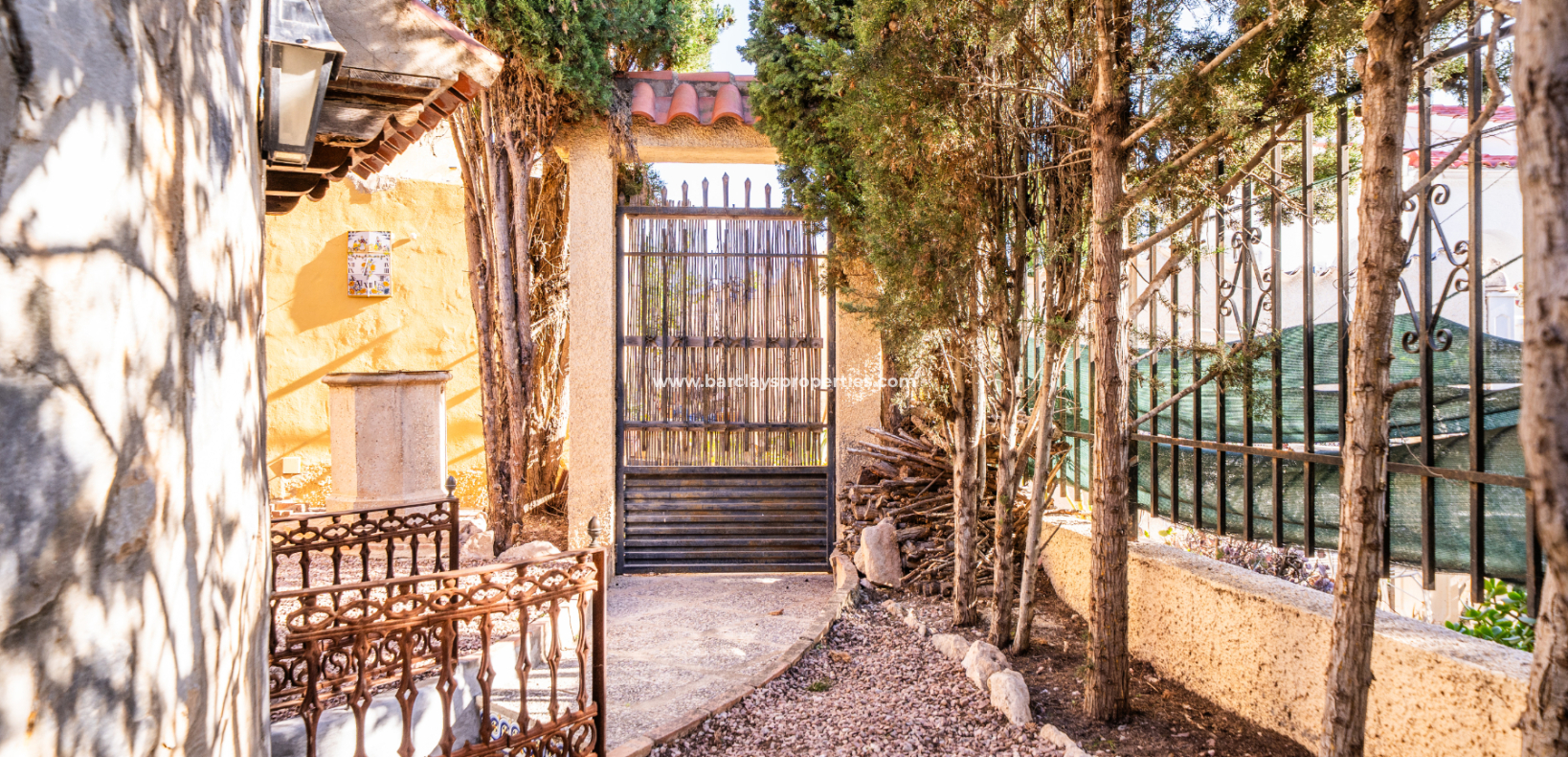 Reventa - Chalet Independiente - Urb. La Marina