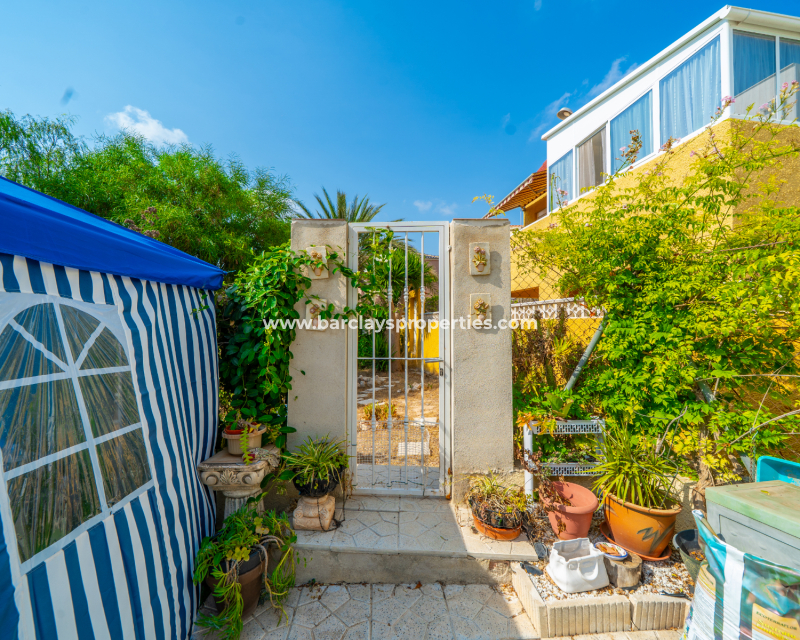 Reventa - Chalet Independiente - Urb. La Marina