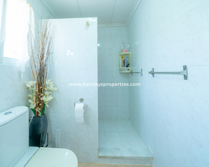Reventa - Chalet Independiente - Urb. La Marina