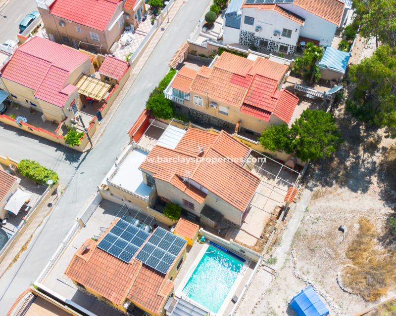 Reventa - Chalet Independiente - Urb. La Marina