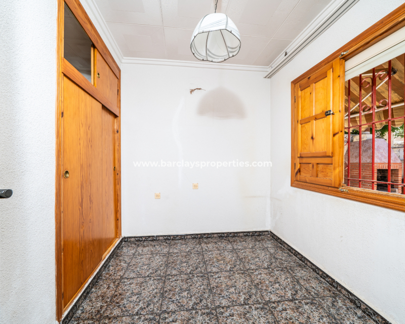 Reventa - Chalet Independiente - Urb. La Marina