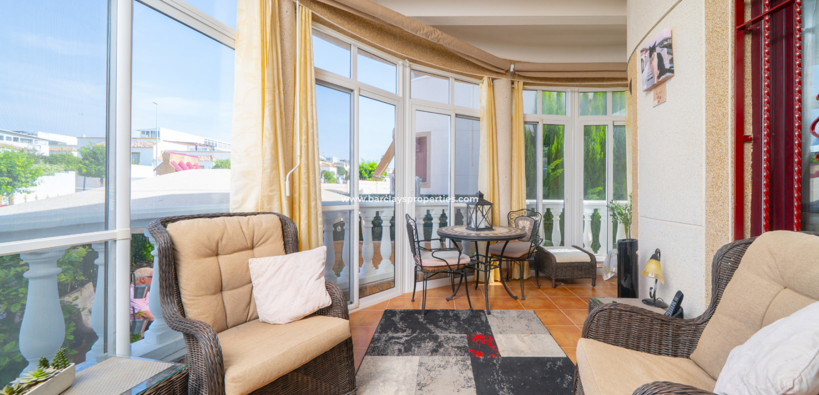 Reventa - Chalet Independiente - Urb. La Marina