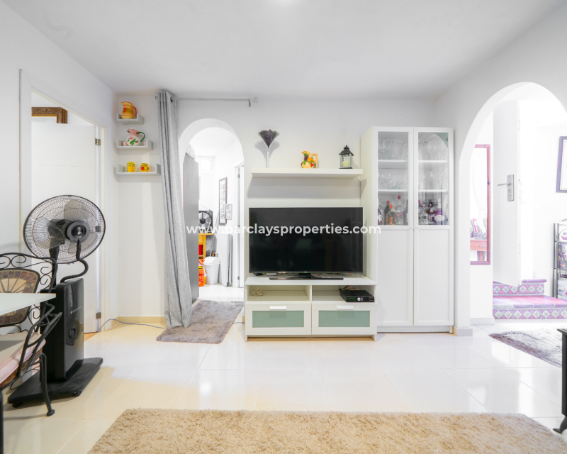 Reventa - Chalet Independiente - Urb. La Marina